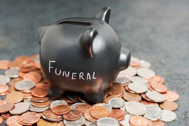 Financial Benefits of Pre-Planning Your Funeral